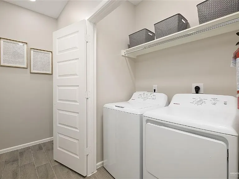 2813 E Harrison Ave #1 — Photo 11
