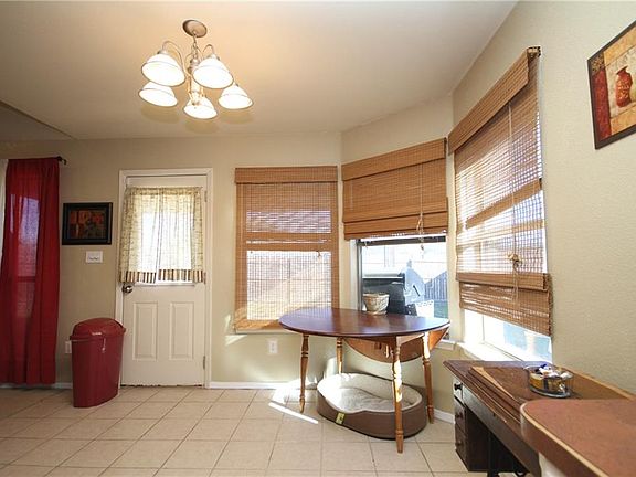 5th image of 1501 SE 16th Ave