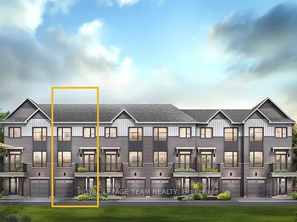 220 Visionary Ln, Ottawa, ON K2W 0M2