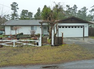 1325 20th St, Florence, OR 97439
