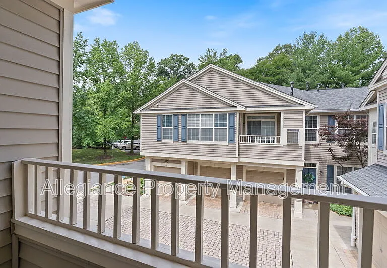 11400 Windleaf Ct #R — Photo 26