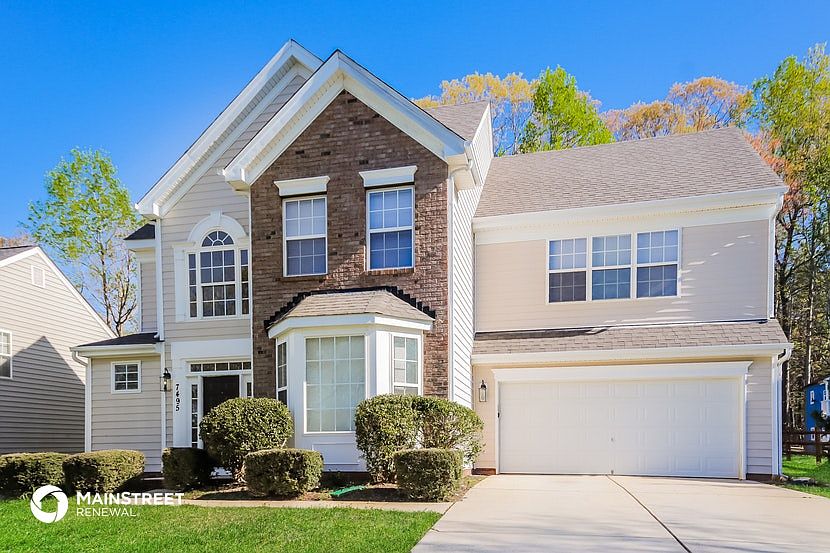 1st image of 7495 Woodcrest Dr