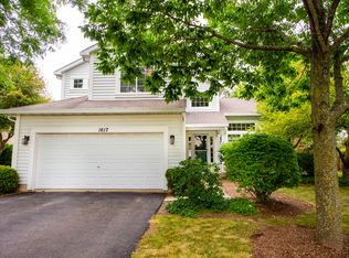 1617 Vineyard Dr, Gurnee, IL 60031