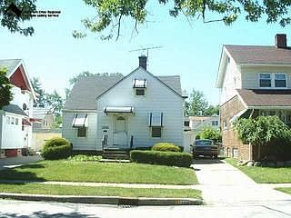 1st image of 19070 Renwood Ave