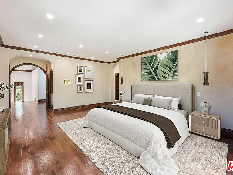 2108 San Ysidro Dr — Photo 15