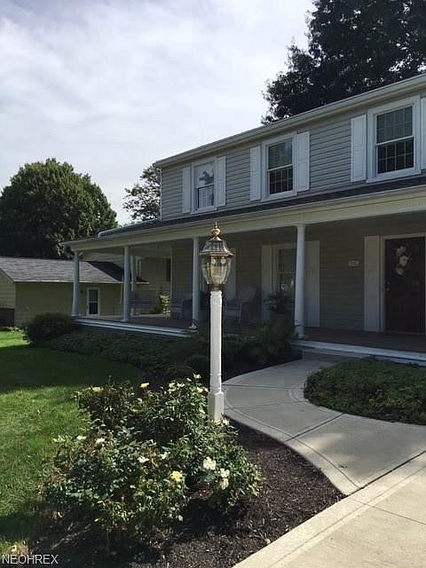 1st image of 710 Deepwood Dr