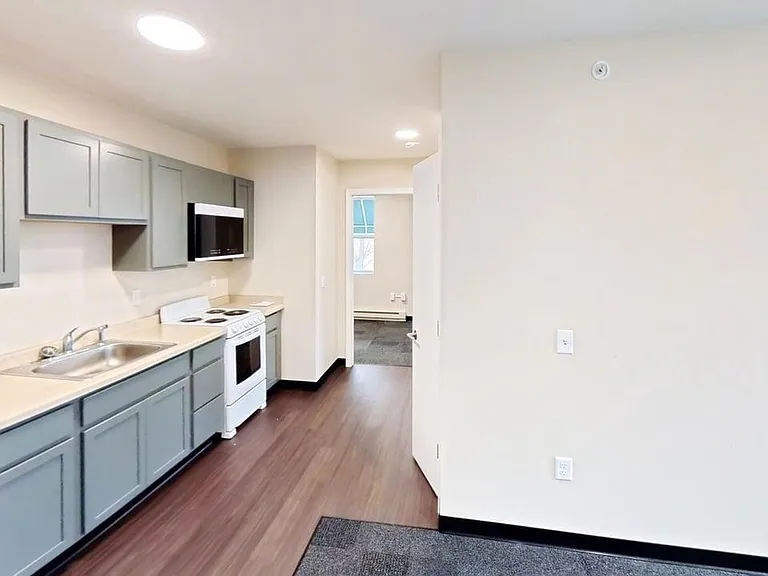 3554 E Washington Ave #200 — Photo 17