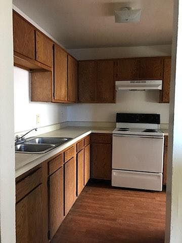 2nd image of 1850 Carl Ct APT 6