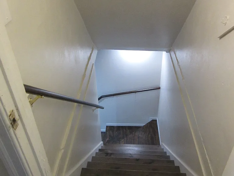 189 Laconia Ave NE — Photo 7