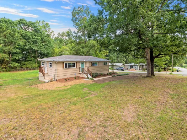 4702 Eldridge Rd, Hixson, TN 37343