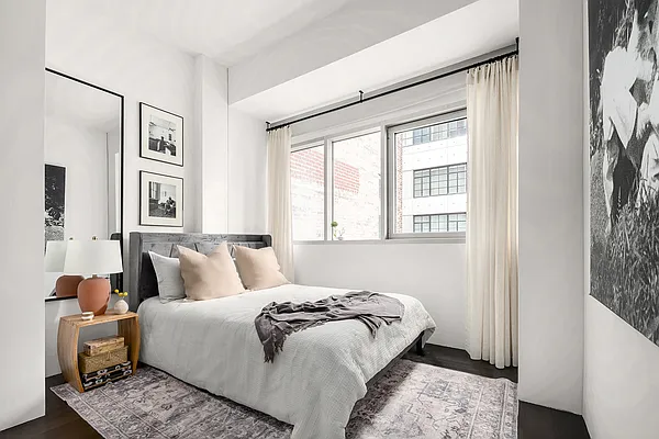 Sold by Douglas Elliman | media 10