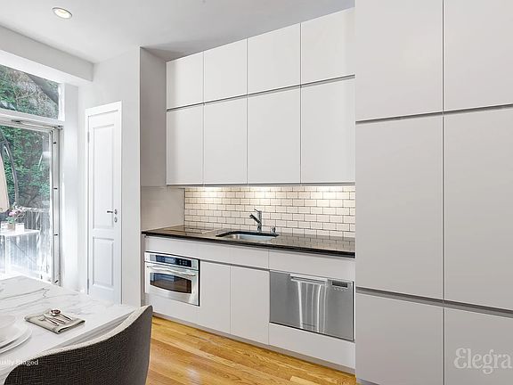 4th image of 224 E 95th St APT 2C