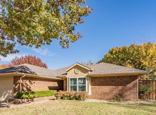2707 Forestview Dr, Corinth, TX 76210
