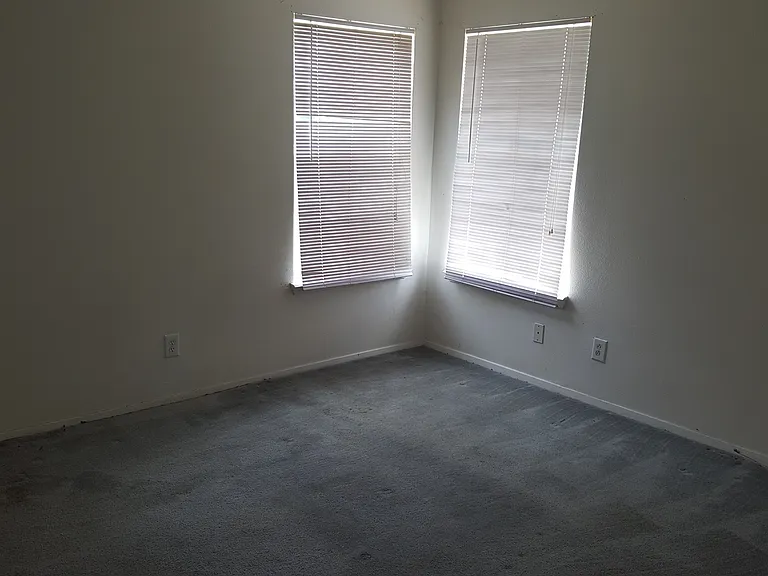3223 Reforma Dr — Photo 10