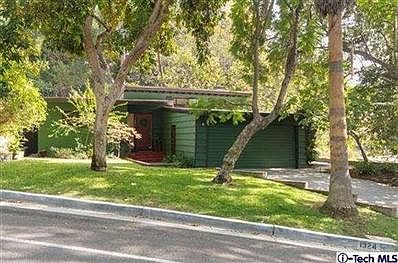 1st image of 1324 Oak Hill Pl