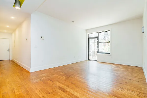 Rented by Nooklyn NYC LLC | media 39