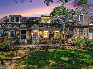 909 Woodlawn Ave, Phoenixville, PA 19460