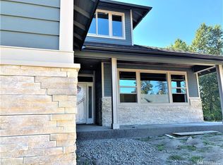 5445 Beach Rock Loop Dr, BLAINE, WA 98230