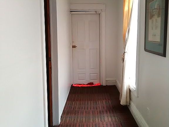 2nd image of 2832 Griffiths Ave