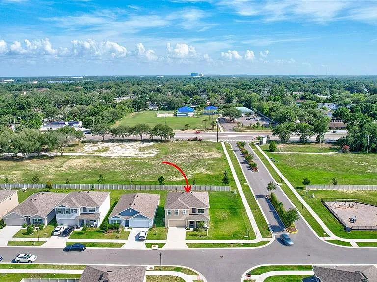 7601 Rosewood Garden Loop — Photo 46
