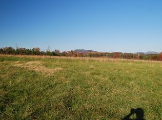 Covington Ridge Ln, Pinnacle, NC 27043