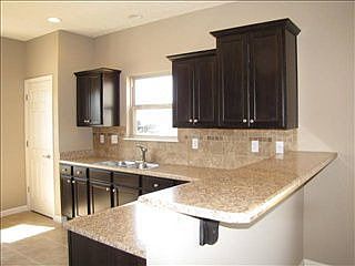 5th image of 3901 Rushgrove Dr