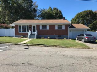 948 Seybert St, Hazleton, PA 18201