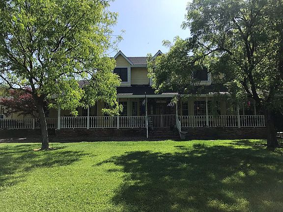 3rd image of 8747 Briskin Dr
