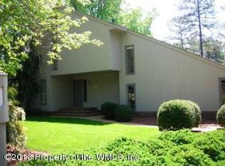 113 William Allen, Williamsburg, VA 23185