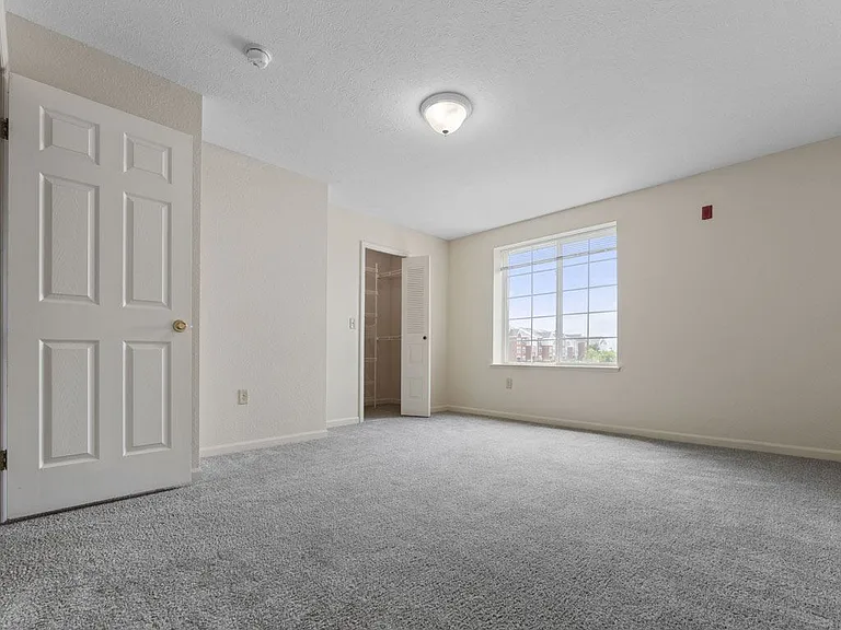 Hunters Pond Apartment Homes — Photo 42
