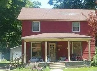 425 Johnson St, Charlotte, MI 48813