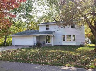 5414 Monarch Dr, Fort Wayne, IN 46815