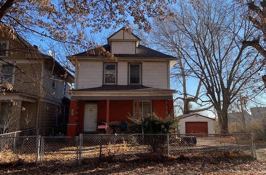 1st image of 529 Cypress Ave