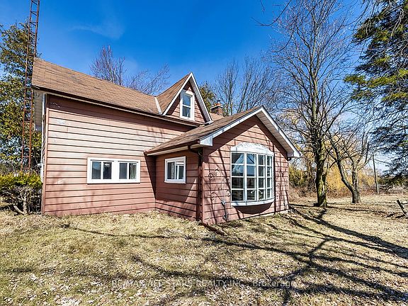 3rd image of 16865 Ridge Rd