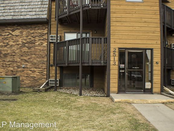 4th image of 2513 Knight Dr APT 04