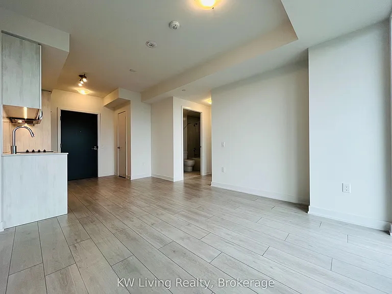 5858 Yonge St #2825 — Photo 8