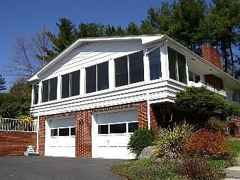 5th image of 1302 Highland Cir