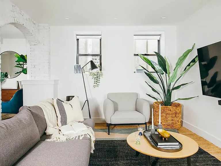 529 Monroe St #4C — Photo 9