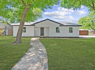 2027 Mars Dr, Garland, TX 75040