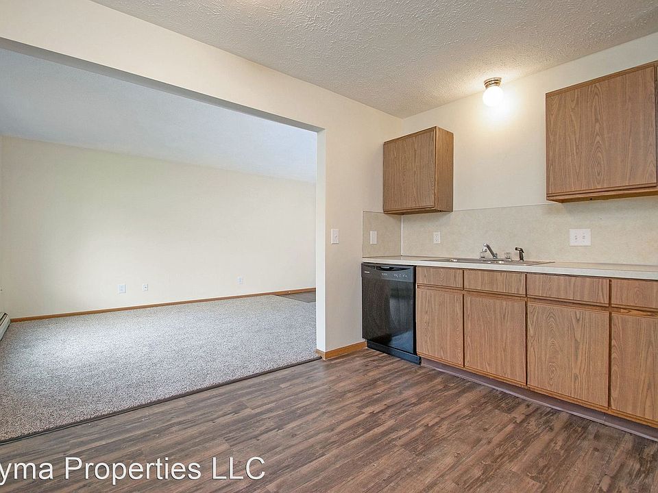 1st image of 2914 Earle Ave SW #2