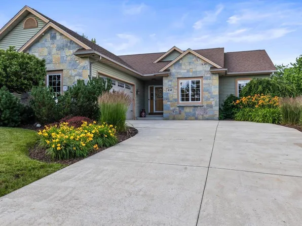 650 Ne Shna Bek TRAIL, Kewaskum, WI 53040
