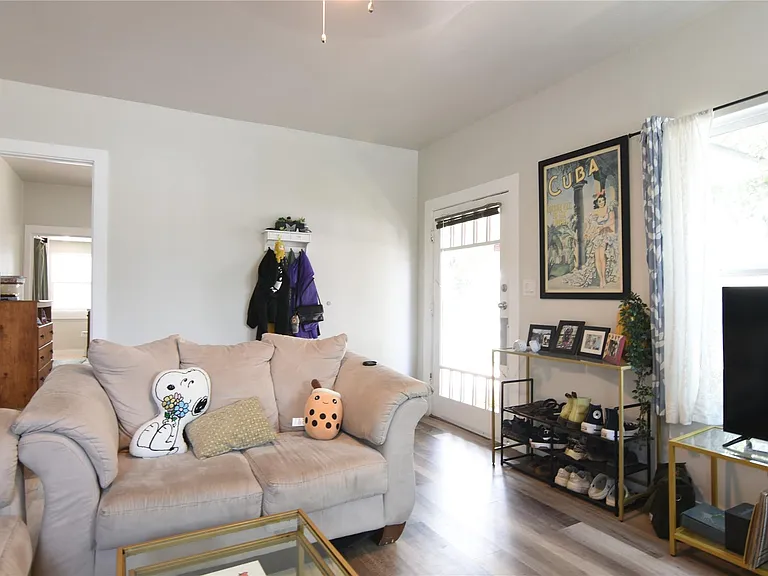 2603 Stanford St #1 — Photo 3