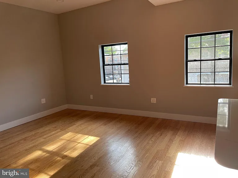 1 S Olive St #2C — Photo 7