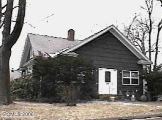 Cambridge Ave, Milford, CT 06460