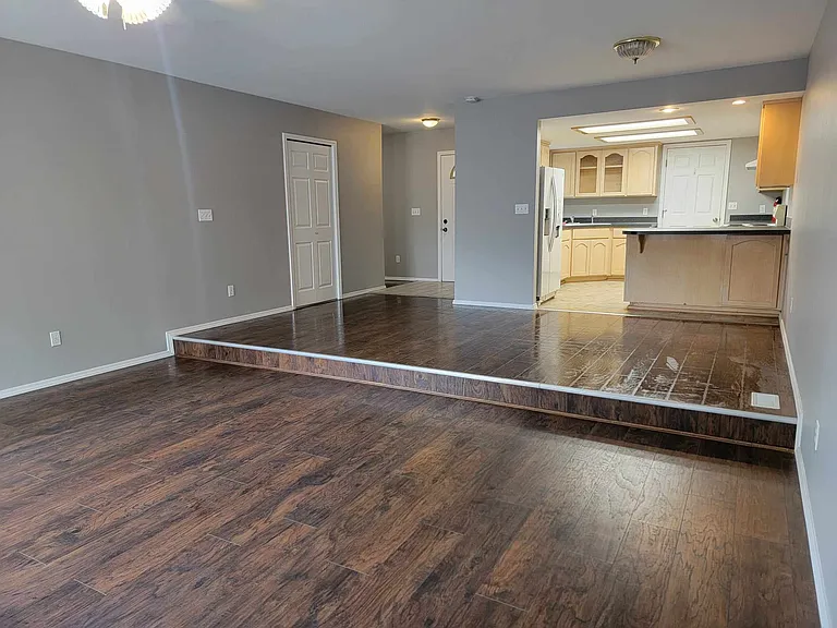 1005 Bloom Ave #B — Photo 5