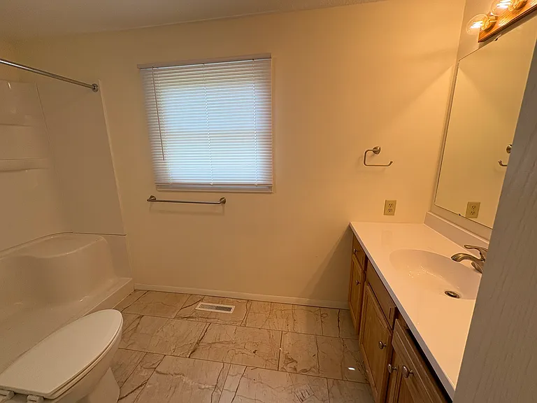 Upstairs Bath