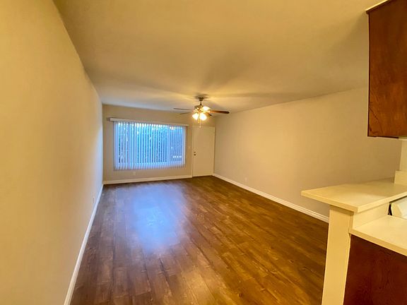 3rd image of 11924 Louise Ave APT 7