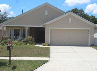 2056 Newtown Rd, Groveland, FL 34736