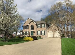 5492 Montville Dr, Medina, OH 44256