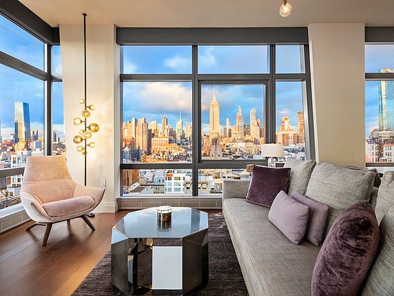 2nd image of 35 W 15th St APT 19A